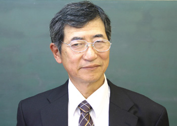 河野英雄